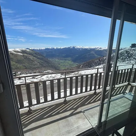 6 Places Montreal I Pla D'adet Апартаменты *