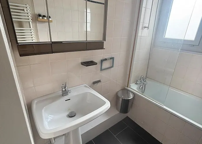 6 Places Montreal I Pla D'adet Апартаменты *